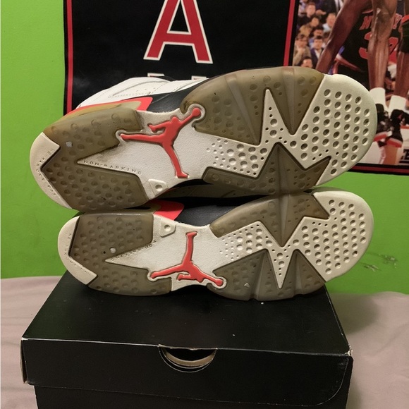 Jordan 6 Low “Infrared”
Size 6.5Y / 8 womens - Picture 6 of 7
